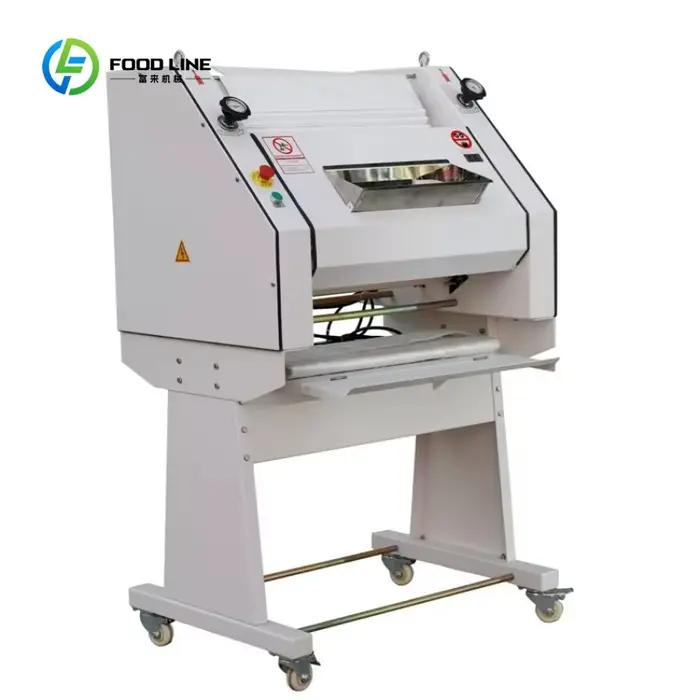 Machine à pain français sur mesure, mouleuse de baguettes, machine à façonner les pains pour boulang