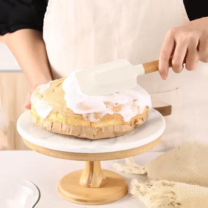 Spatule à crème en Silicone blanc, mélangeur de pâtisserie antiadhésif, manche en bois, grattoir de 