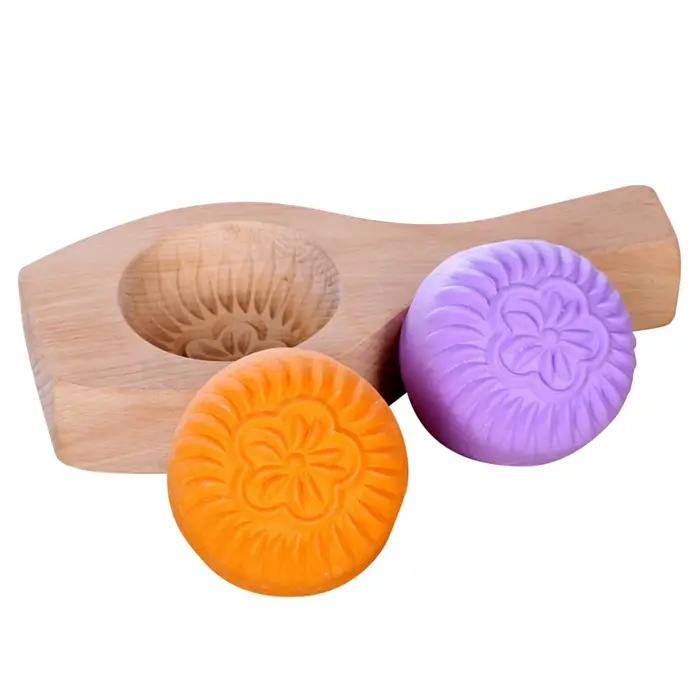 Moule à chignon cuit à la vapeur en bois