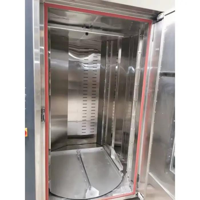 Four à convection avec contrôle précis de la température