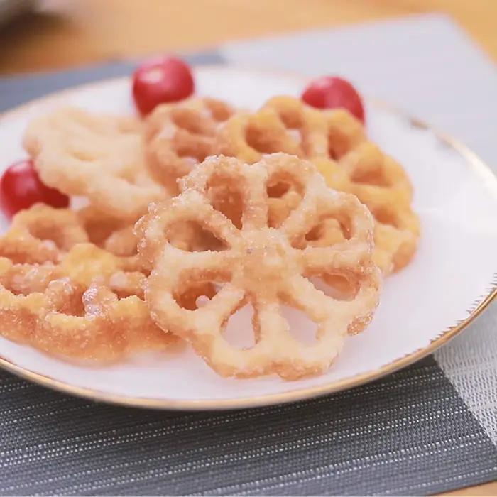 Fabricant de fer Bunuelos moule en aluminium avec poignée gaufre Timbale moules entonnoir gâteau anneau